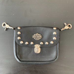 Black leather HD belt loop clutch